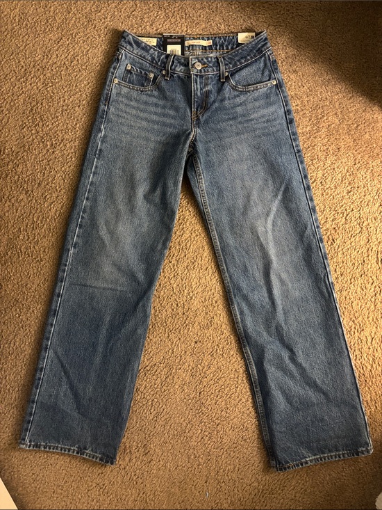 Levi's Denim - Levi's Low Loose Blue Straight-Leg Women's Jeans 25x32